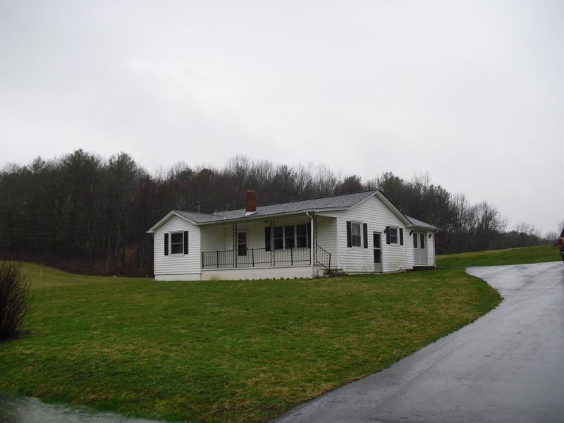 2 Homes in Country, Chilhowie, VA Land for Sale in Chilhowie, Smyth
