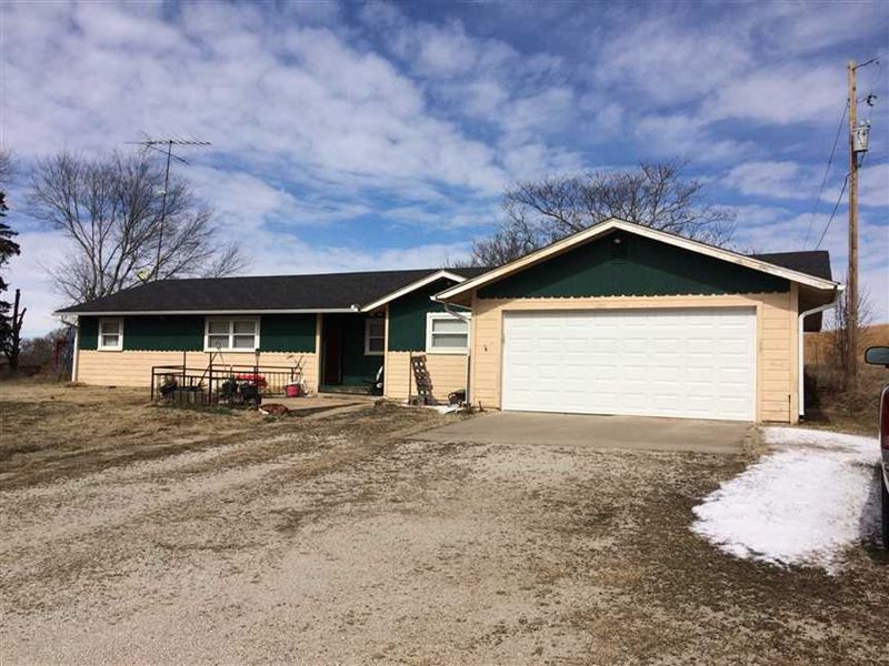 Hobby Farmers Dream Home, This cu : Independence : Montgomery County : Kansas