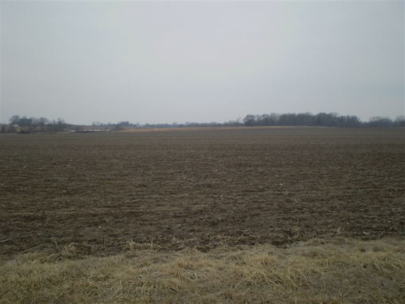 Highly Tillable Farm Land Acreage : Windsor : Benton County : Missouri