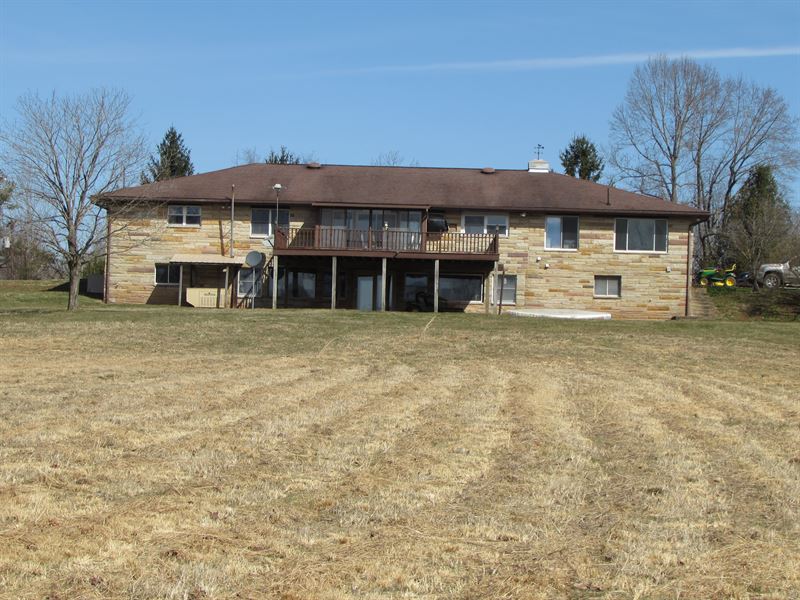 Hilltop Setting Land for Sale in Creston, Calhoun County