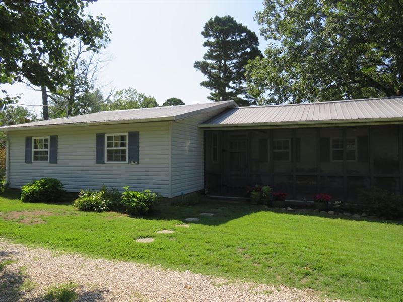 Quaint 3 Bedroom, 2 Bathroom Home : Ellington : Reynolds County : Missouri