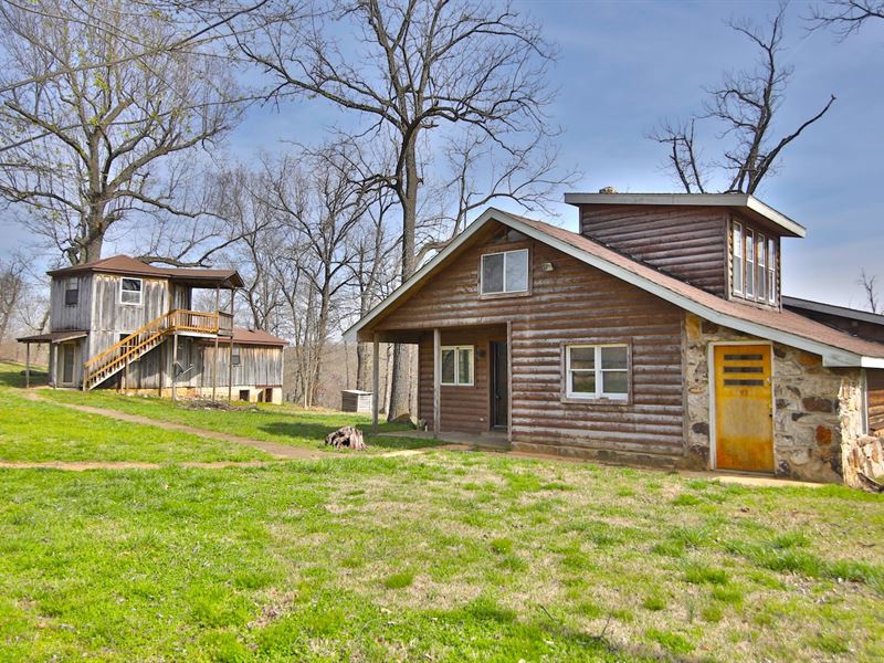 2 Homes Mammoth Spring, Arkansas : Mammoth Spring : Fulton County : Arkansas