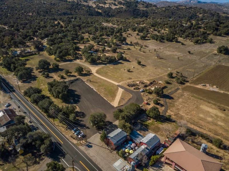 Commercial & Business Opportunity : Santa Ysabel : San Diego County : California