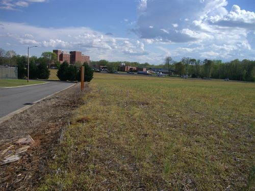 6.88 Ac Land In Medical District : Scottsboro : Jackson County : Alabama