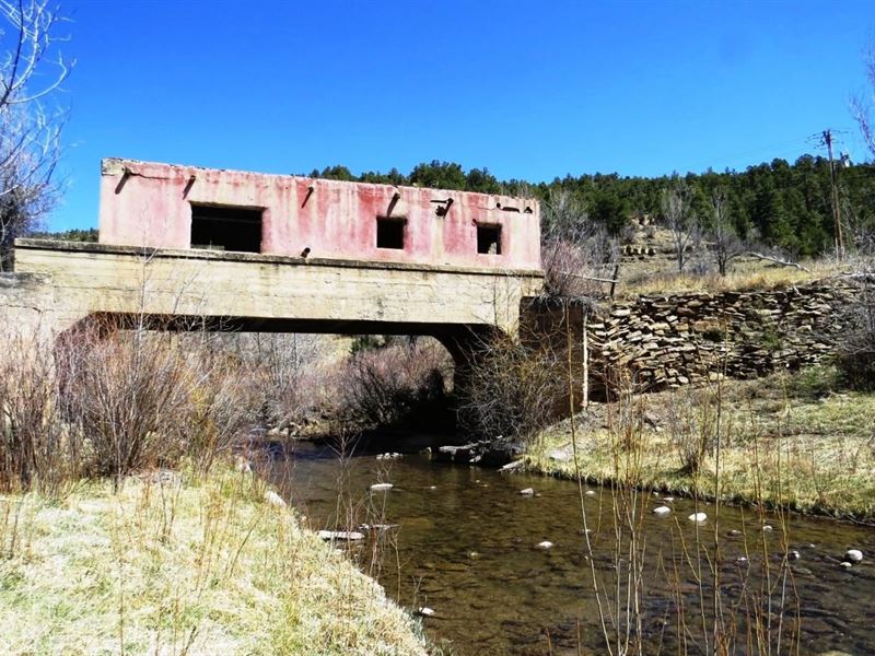 The Bridge House Property : Weston : Las Animas County : Colorado
