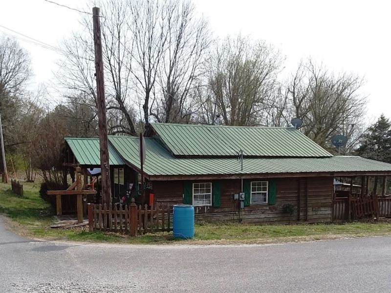 Country Home Edge Small Town North : Land for Sale in ...