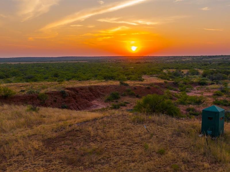 Rolling Hills Ranch 373 Acres : Childress : Childress County : Texas