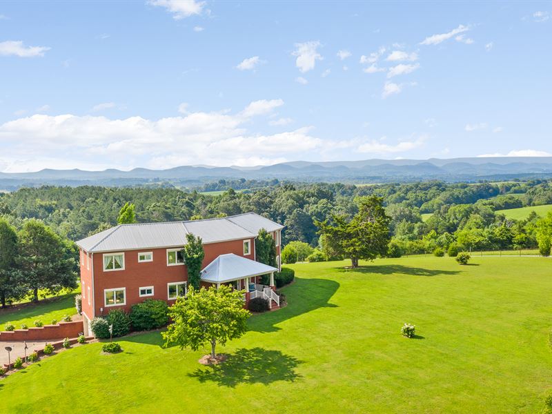 Gentleman's Farm with Views : Athens : McMinn County : Tennessee