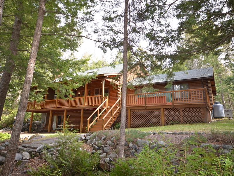 Log Home for Sale in Lowell, Maine : Lowell : Penobscot County : Maine