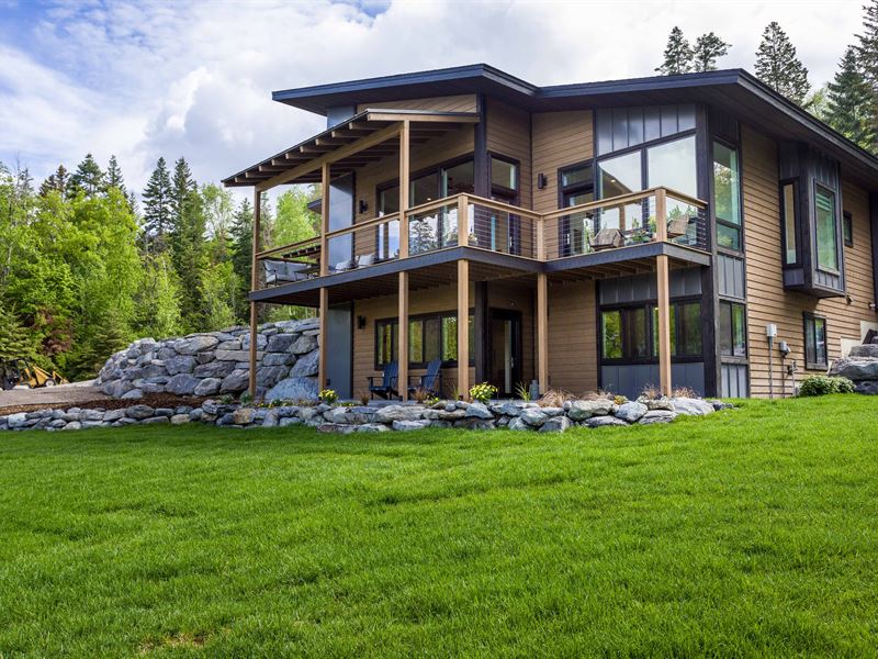 Montana Modern Home : Bigfork : Lake County : Montana