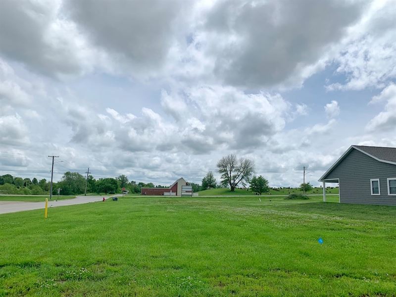 Van Buren Square Lot Future : Mount Ayr : Ringgold County : Iowa