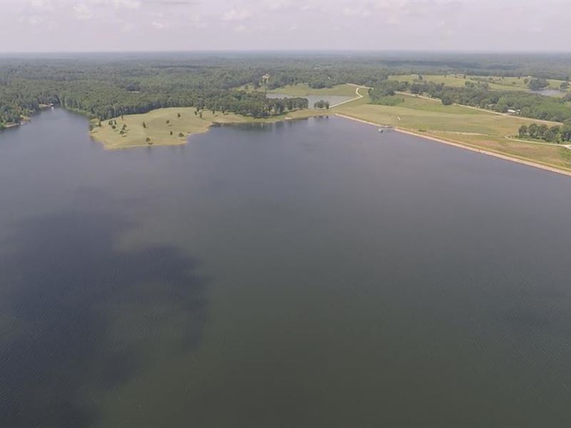 Beautiful Lake Lot : Huntingdon : Carroll County : Tennessee