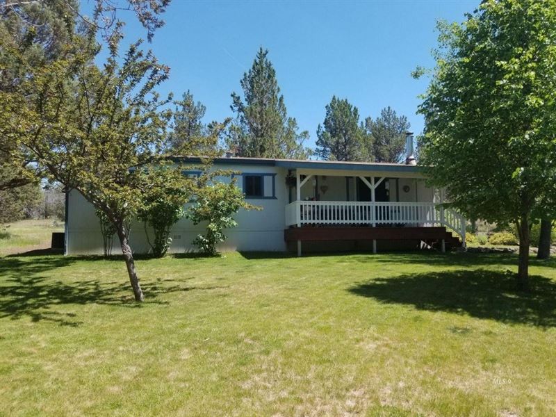 Quiet Country Home 2Bdr/2Bth, 1,188 Land for Sale in Alturas, Modoc