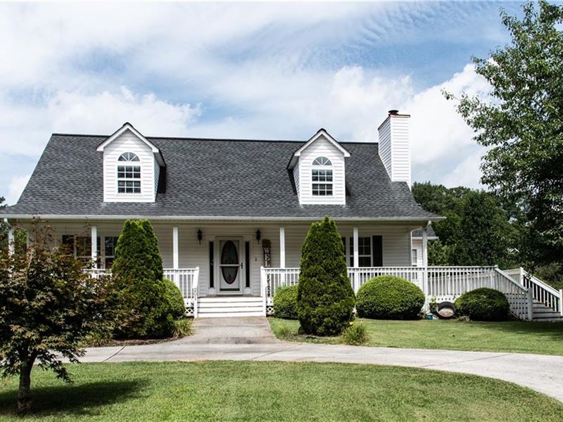 3 Br/3 Ba Mountain Home In Ellijay : Ellijay : Gilmer County : Georgia