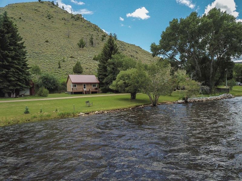 16 Deer Road : Jelm : Albany County : Wyoming