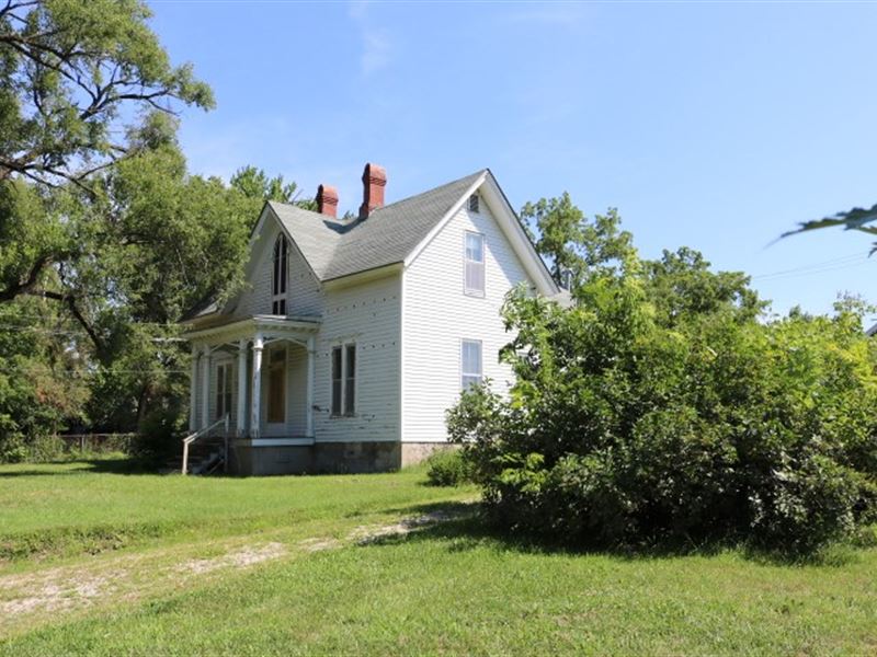 House and Large Lot in Fayette MO, Land for Sale in Missouri, 209087