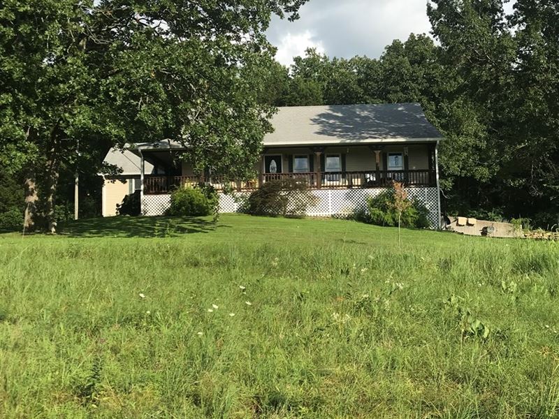 Beautiful Ranch Style Home 59 Acres Land for Sale in Cuba, Gasconade