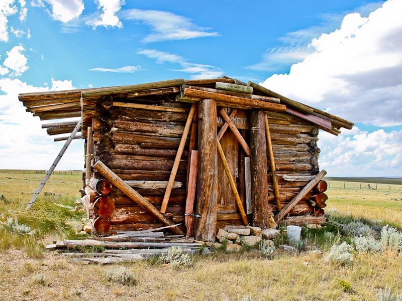 Medicine Bow Rustic Cabin : Medicine Bow : Albany County : Wyoming