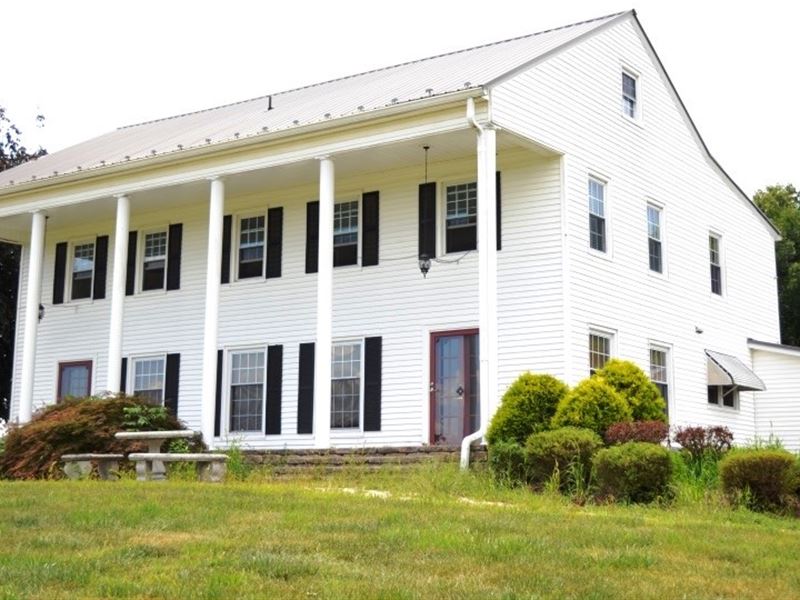 Historical Colonial Home 3+ Acres : Ivanhoe : Wythe County : Virginia