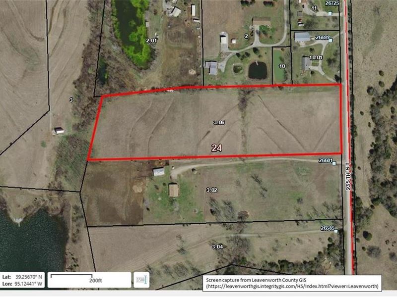 10 Acres, Great Building Site : McLouth : Leavenworth County : Kansas