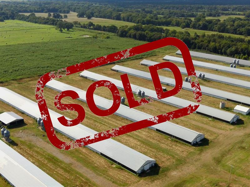 Poultry Farm with 8 Broiler Houses : Poteau : Le Flore County : Oklahoma