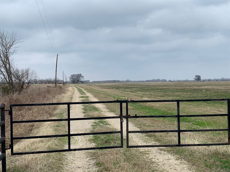 319 Acres with 10 Ponds and House Land for Sale in Kaufman, Kaufman