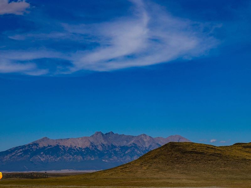 Massive Topography, Unbeatable Deal : San Luis : Costilla County : Colorado
