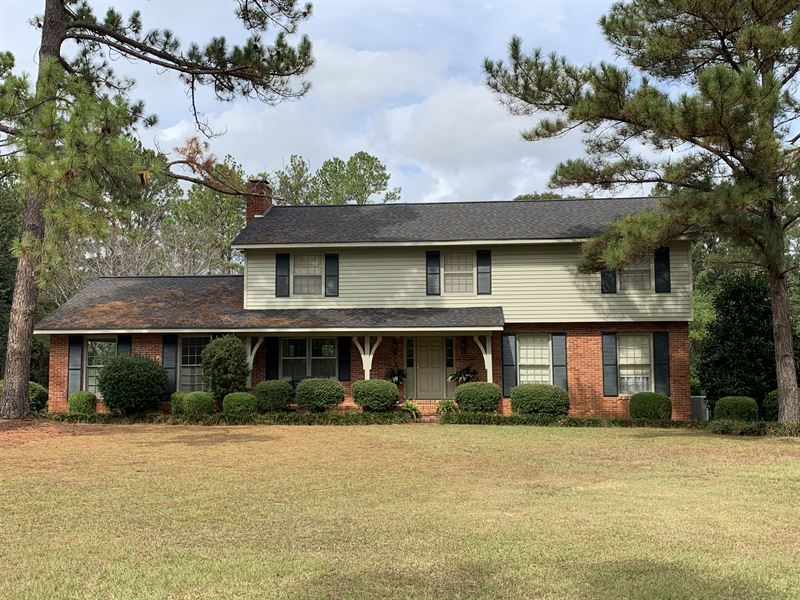 Beautiful Home, 13 Acres and Pond Land for Sale in Americus, Sumter