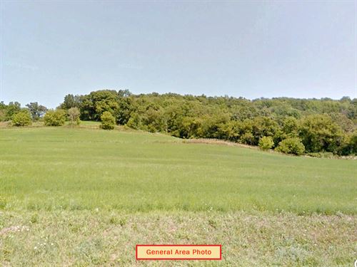 1+ Acre Lot At Dutch Hallow Lake : Wonewoc : Sauk County : Wisconsin