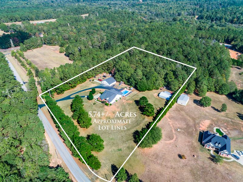 Custom Ranch On 5+ Acres W/A Pool : Covington : Walton County : Georgia