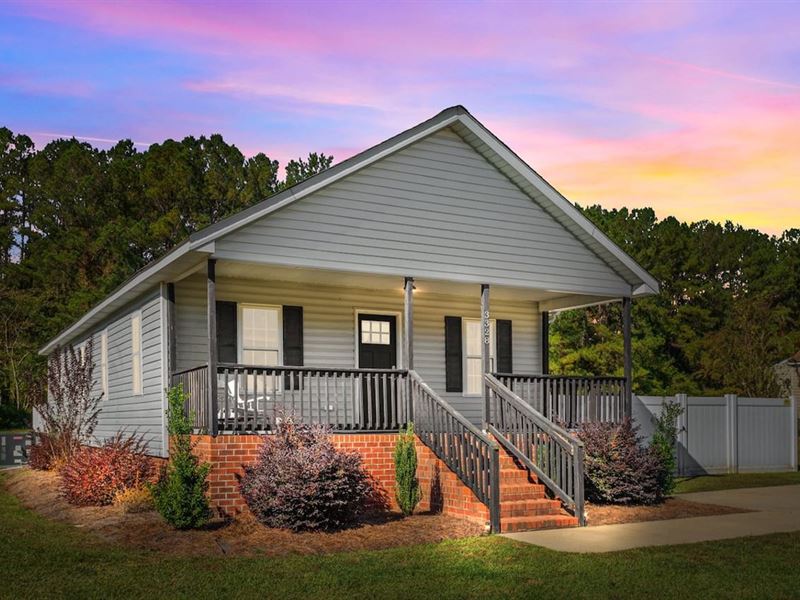 .62 Acre Residen : Winterville : Pitt County : North Carolina