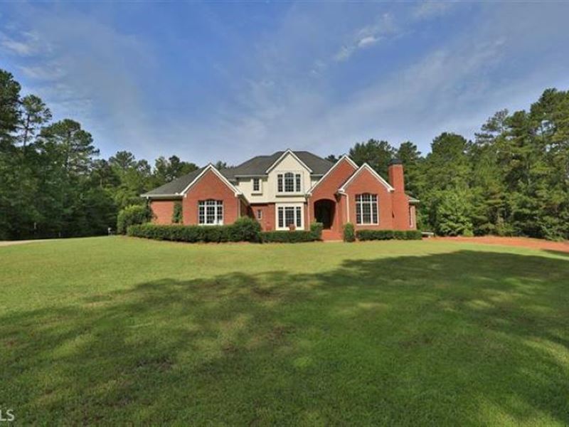 Beautiful Estate on 10 Acres : Eatonton : Putnam County : Georgia