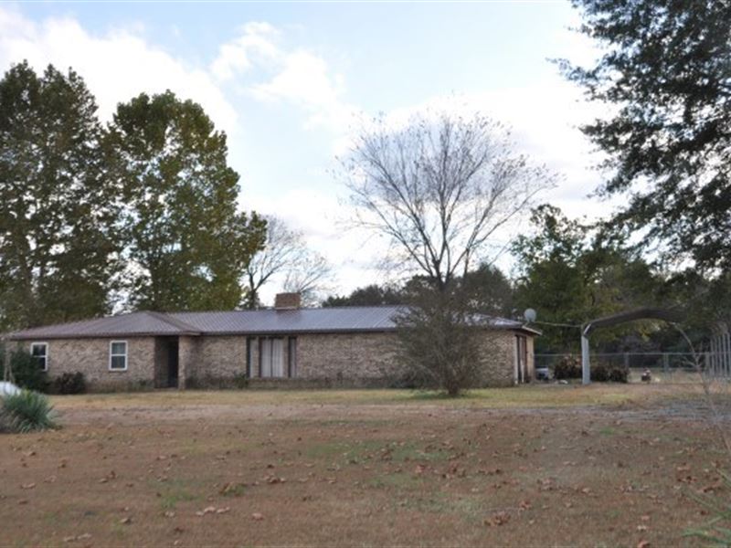 Oklahoma Country Home Small Acreage Land for Sale in Bokoshe, Le