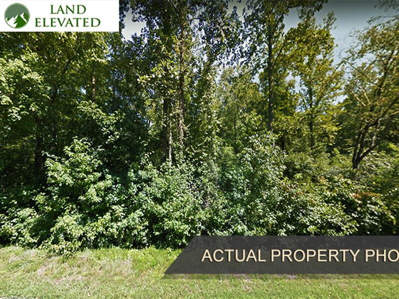 Land for Luscious Living, 0.71 Acre : Valdese : Burke County : North Carolina