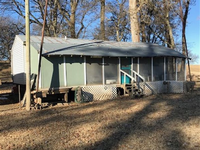 Midway Lake Cabin : Marianna : Lee County : Arkansas