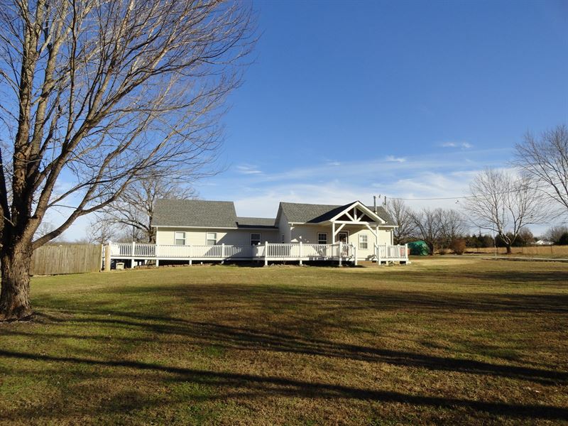 Farm Recreational Property Salem : Salem : Dent County : Missouri