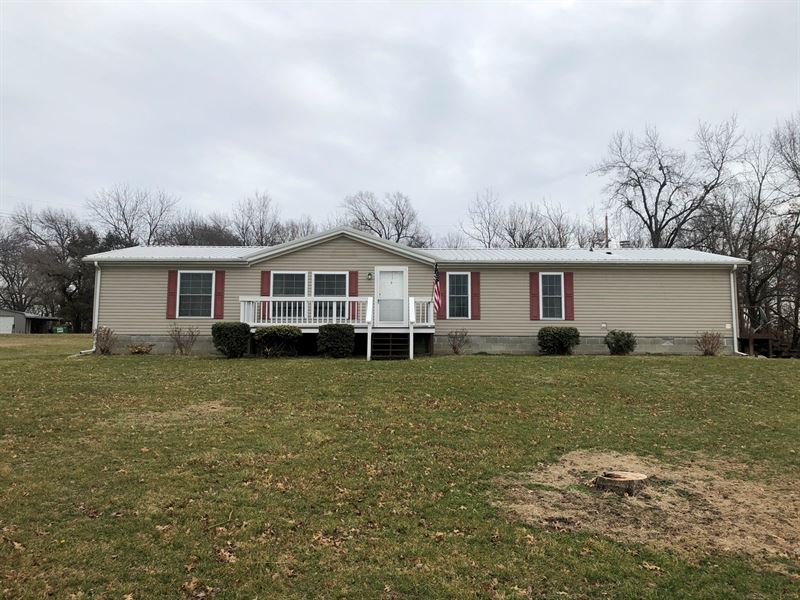 Home for Sale, Large Lot : Dawn : Livingston County : Missouri