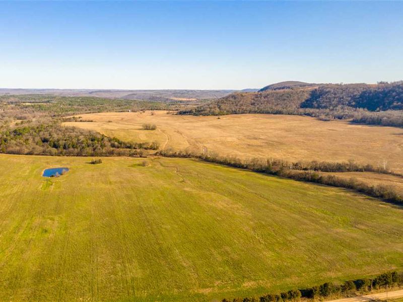 This 1045 Acre Property, Woode : Pleasant Grove : Stone County : Arkansas