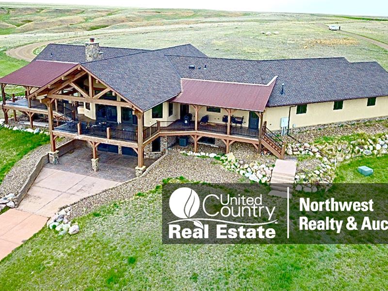 Luxury Ranch Custom-Built Home : Malta : Phillips County : Montana