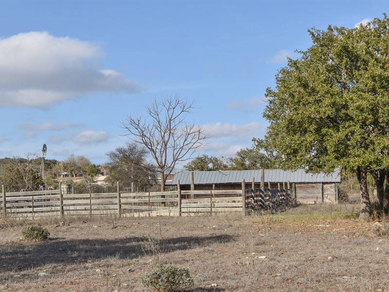Walters Ranch Land for Sale in Center Point, Kerr County, Texas