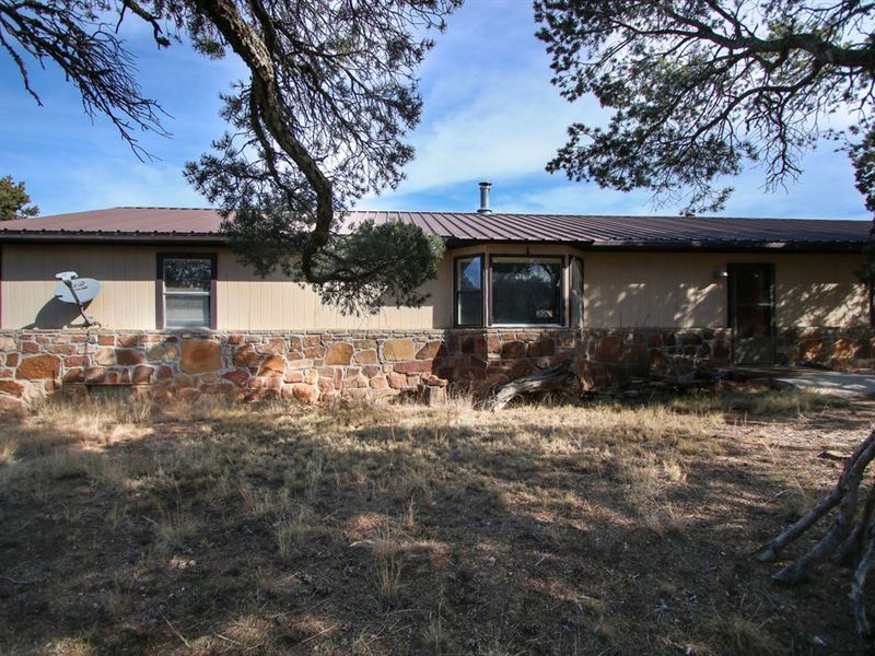 Horse Property for Sale : Capitan : Lincoln County : New Mexico
