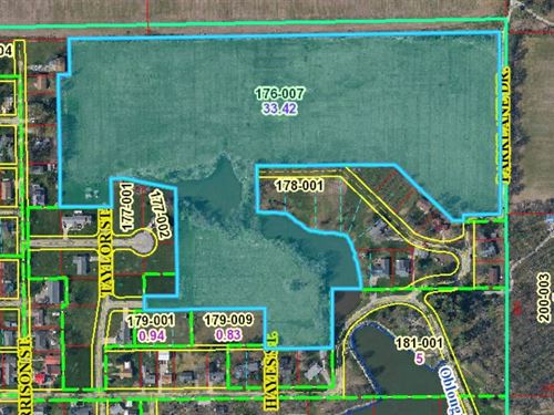 33.09 Acres Park Meadow : Oblong : Crawford County : Illinois