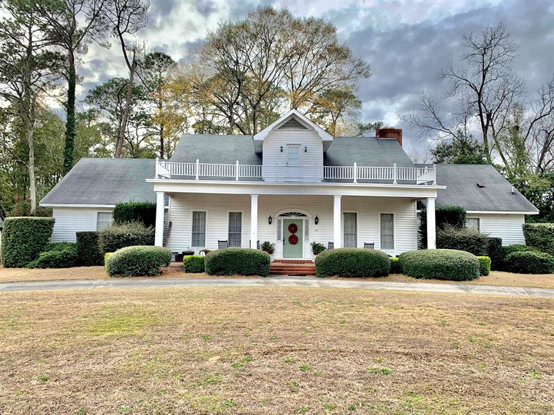 Historic Southern Home Hartford Land for Sale in Hartford, Geneva