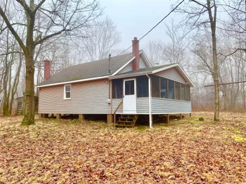 Hunting Property on 25 +/ Acres Land for Sale in Numidia, Columbia