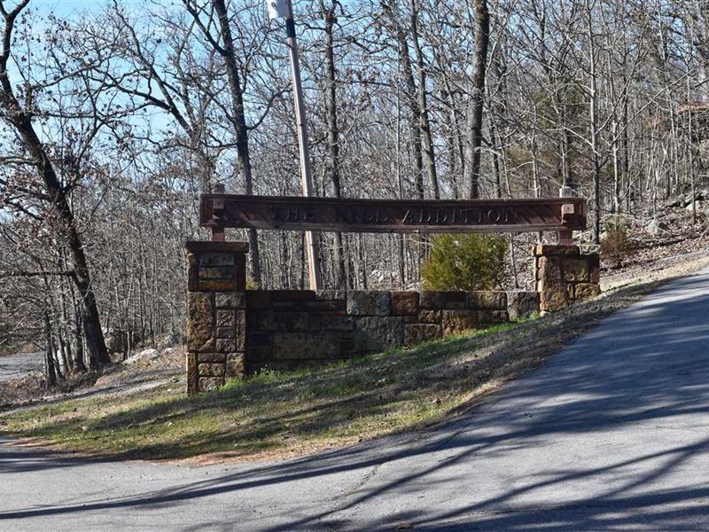 Fort Chaffee Hideaway. 42 Acres : Greenwood : Sebastian County : Arkansas