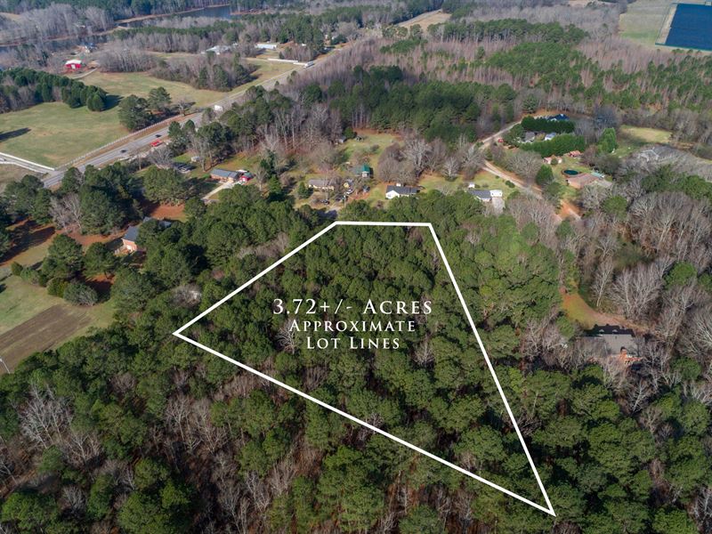 3.72 Wooded Acres Close to Downtown : Monroe : Walton County : Georgia