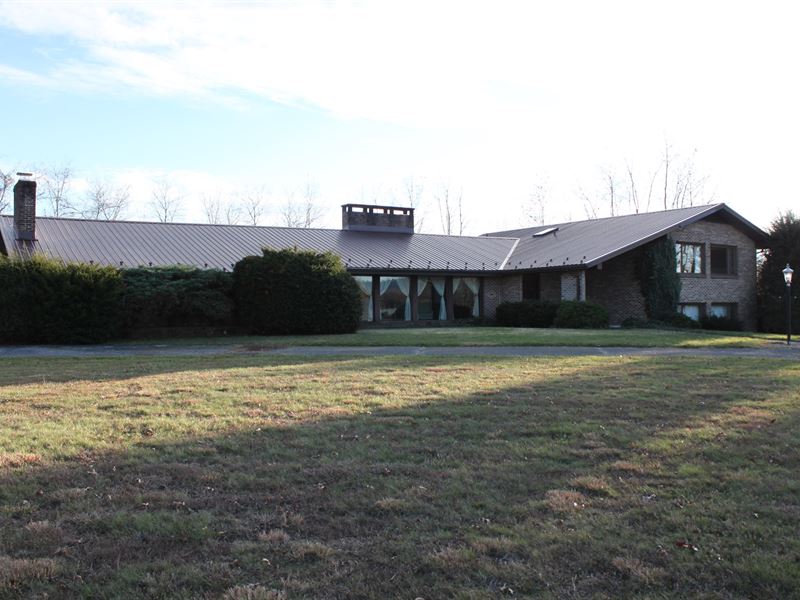 Country Home Town Limits Glade : Glade Spring : Washington County : Virginia