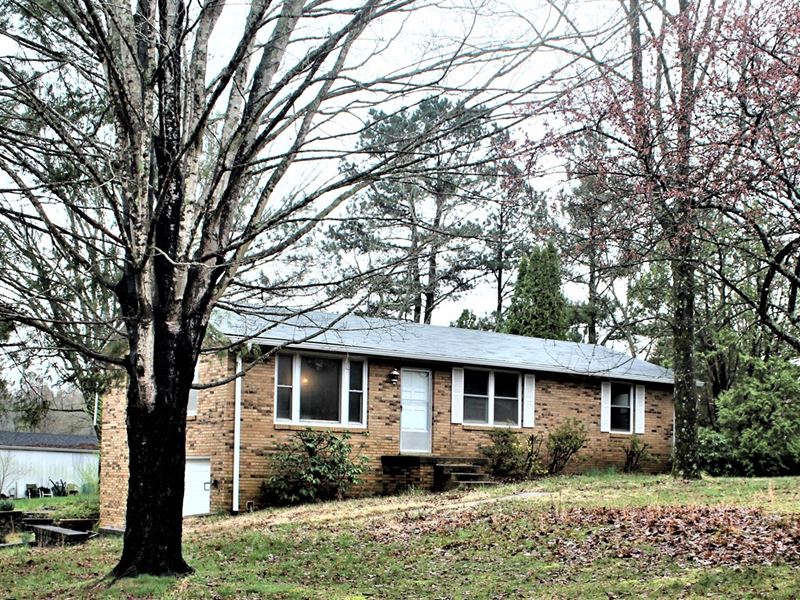 Country Home Basement For Sale TN Land for Sale in Lyles, Hickman