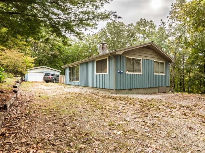 Bungalow For Sale in Williamsville Land for Sale in Williamsville