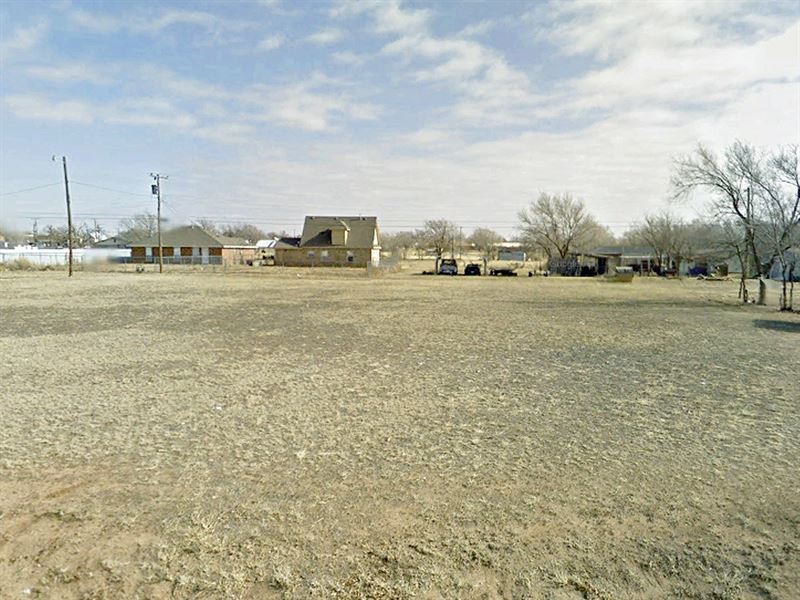 Interior Residential Lot in Town : Tulia : Swisher County : Texas